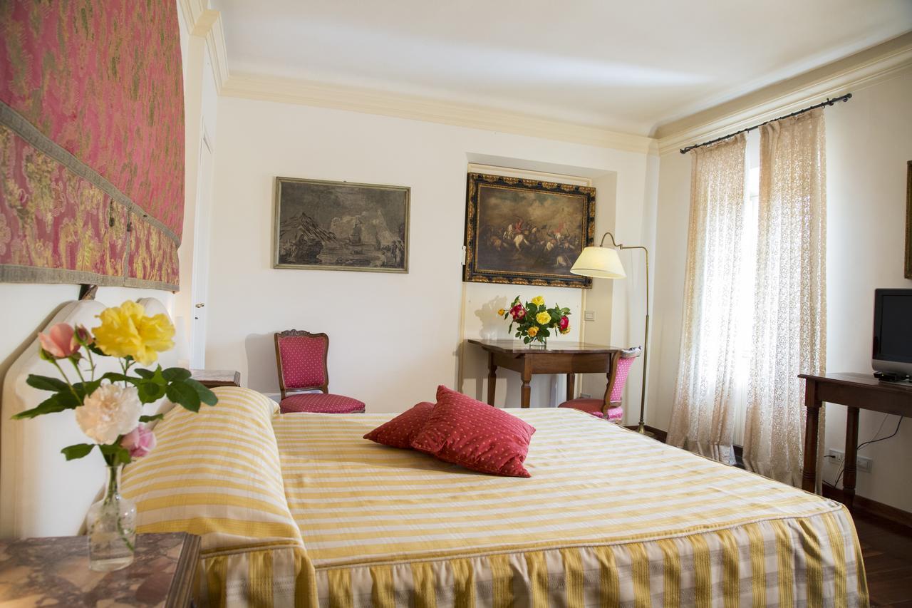 Villa Le Piazzole ฟลอเรนซ์ ภายนอก รูปภาพ