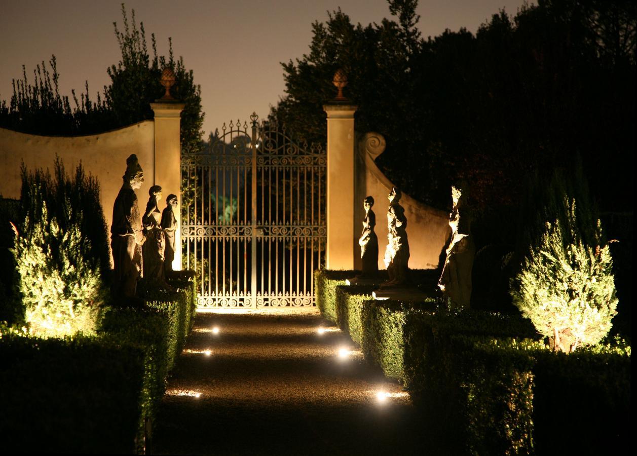 Villa Le Piazzole ฟลอเรนซ์ ภายนอก รูปภาพ