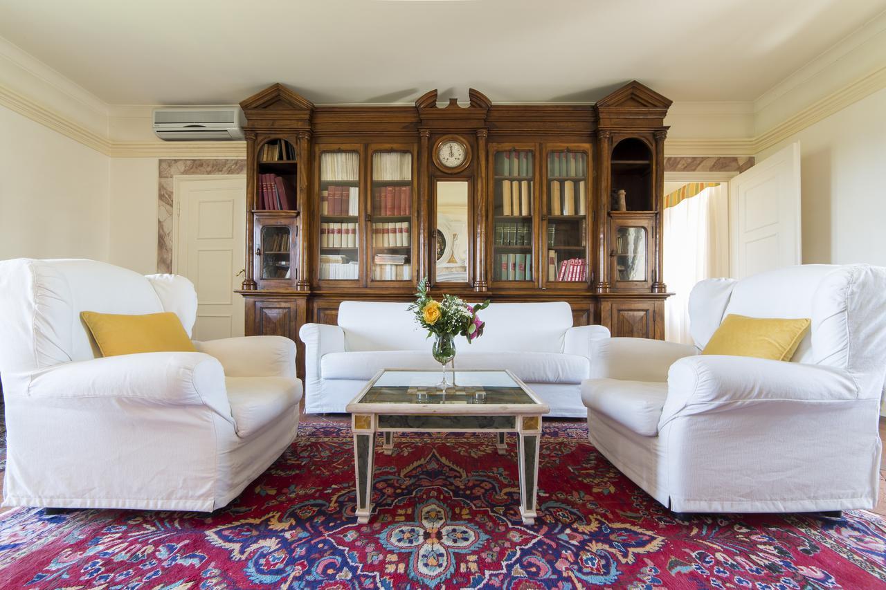 Villa Le Piazzole ฟลอเรนซ์ ภายนอก รูปภาพ