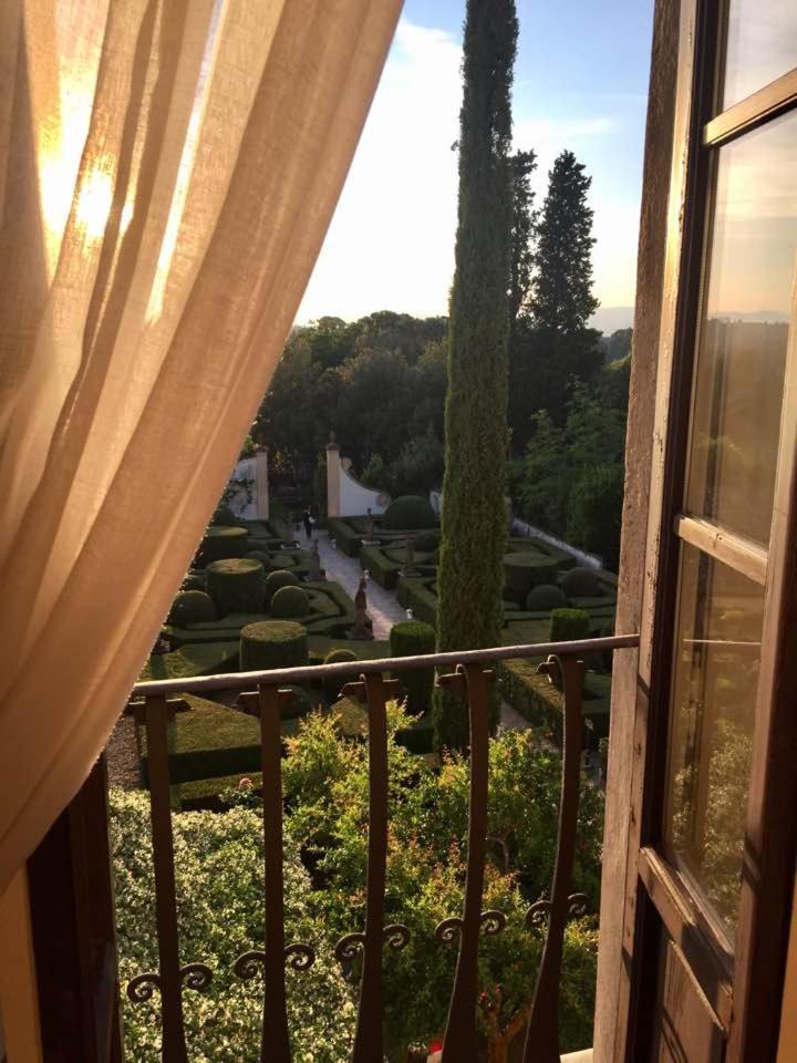 Villa Le Piazzole ฟลอเรนซ์ ภายนอก รูปภาพ