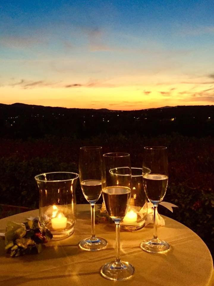 Villa Le Piazzole ฟลอเรนซ์ ภายนอก รูปภาพ